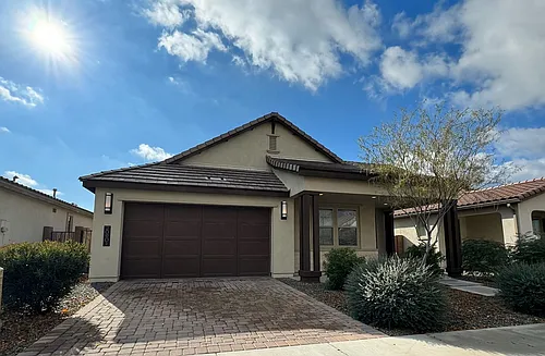 20901 E Macaw Dr Photo 1