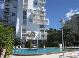 150 SE 25th Rd APT 3A, Miami, FL 33129