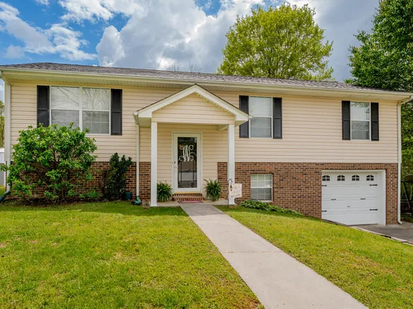 105 Darvin Ln, La Fayette, GA 30728