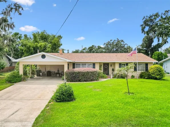 907 N Shore Dr, Leesburg, FL 34748
