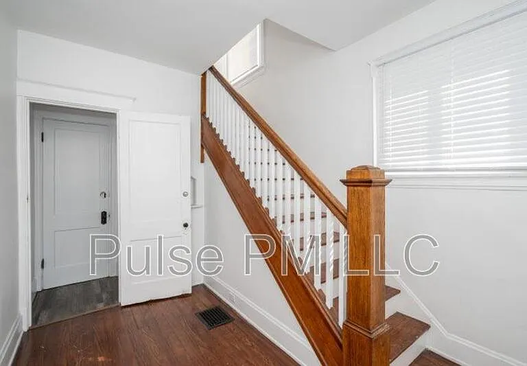 2730 Dakota Ave #B — Photo 9