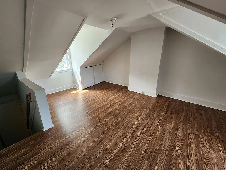 1517 Walnut St — Photo 18