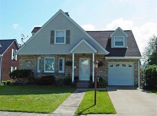 3510 Elwood Ln, Weirton, WV 26062