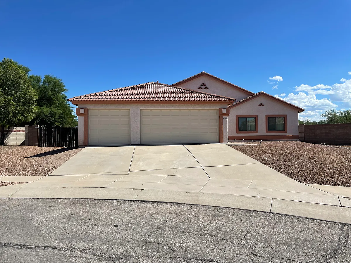 Building Photo - 7554 S Dunbar Ct