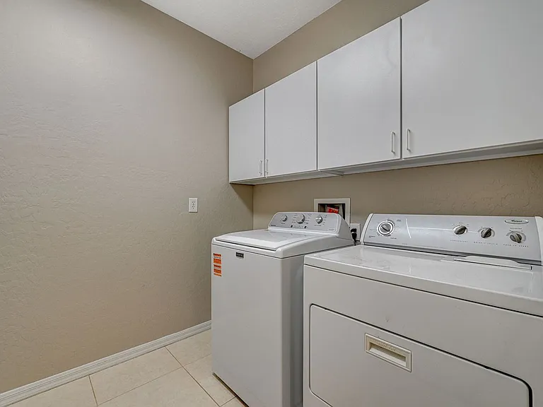 6825 Spessard Holland Ct — Photo 56