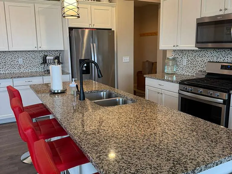 9214 Kaiser Cir NE — Photo 21