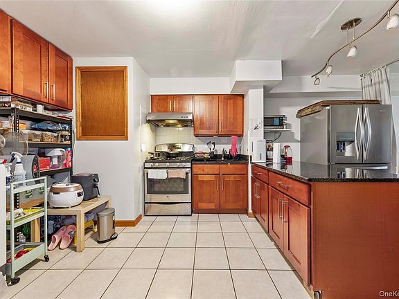 4th image of 14477 37th Avenue