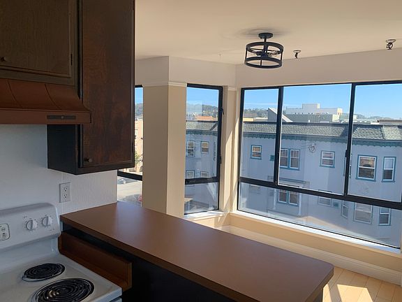 5th image of 211 27th Ave #3
