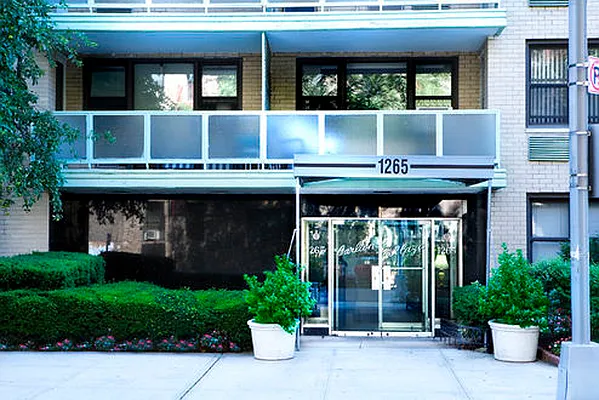 Rented by M&R Management Company (DO NOT USE) | media 5