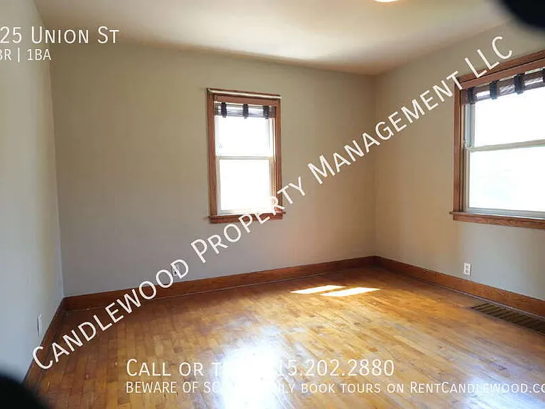 525 Union St — Photo 9