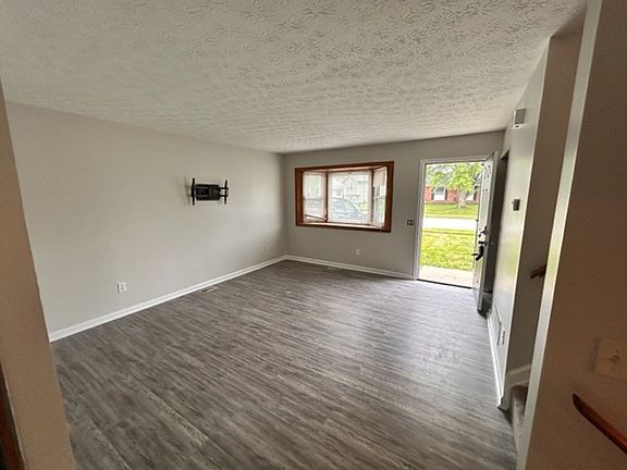 2nd image of 8824 Hubbard Dr N