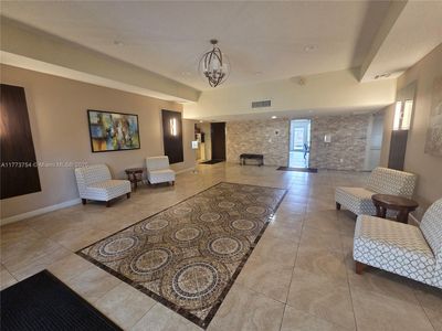200 Diplomat Pkwy APT 719, Hallandale Beach, FL, 33009