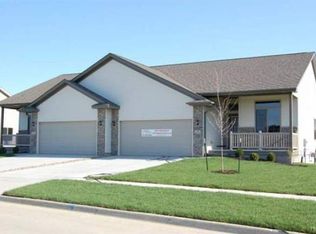 307 S Stewart St, North Liberty, IA 52317