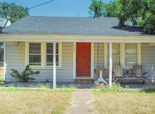 761 N Stephen Ave, Stephenville, TX 76401