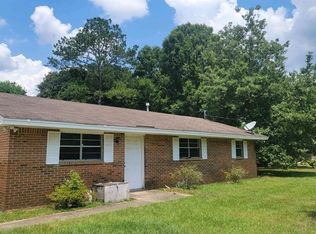 145 Pine Leaf St, Wetumpka, AL 36092