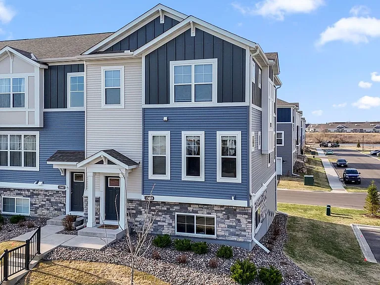 13685 Marsh View Trl — Photo 32