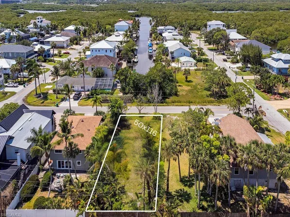 723 Glendale AVE, NAPLES, FL 34110