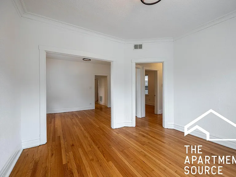 4652 W Palmer St #1 — Photo 8