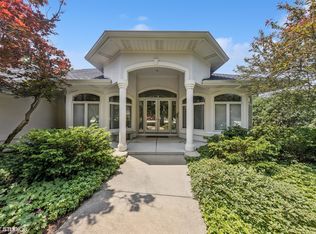 5828 Webster St, Downers Grove, IL 60516