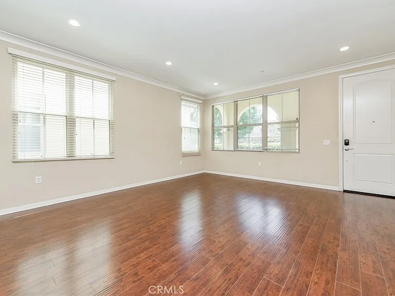 166 Coralwood — Photo 5