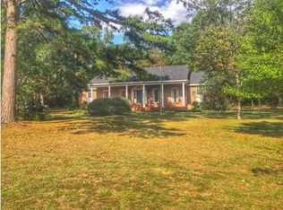 575 Blue Ridge Rd, Wetumpka, AL 36093