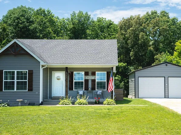 971 Hadley Loop Rd, Bowling Green, KY 42101
