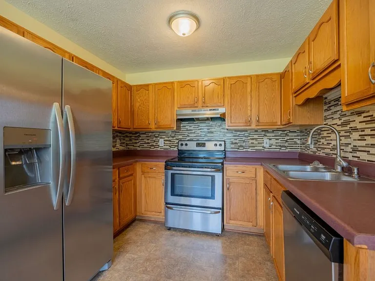 1881 Timberline Way — Photo 5