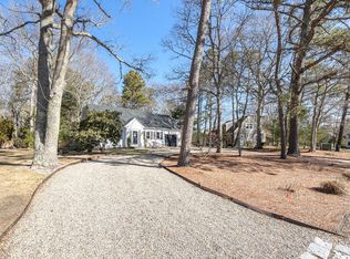71 Bog River Bnd, Mashpee, MA 02649