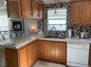 4188 2nd Ct, Lake Worth, FL 33462