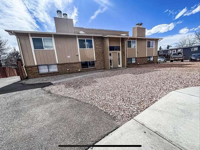 5025 N Carefree Cir #4 — Photo 1