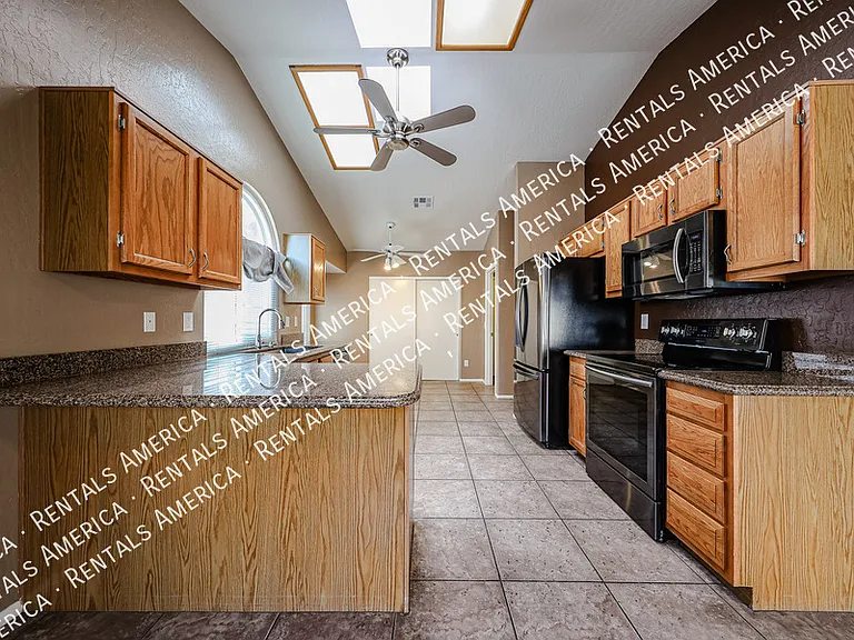 3160 W Frankfurt Dr — Photo 12