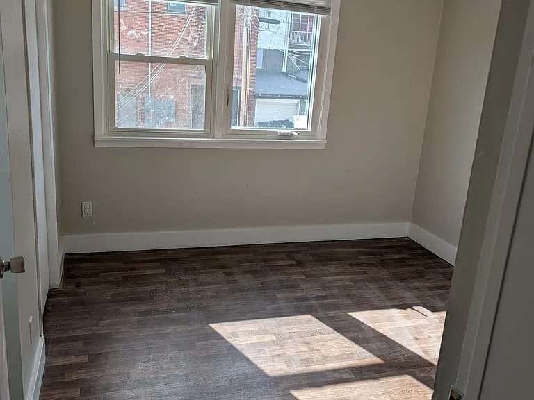 1605 White St #3 — Photo 7