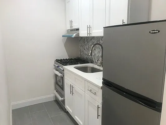 Rented by Prince Real Estate Associates LLC | media 30