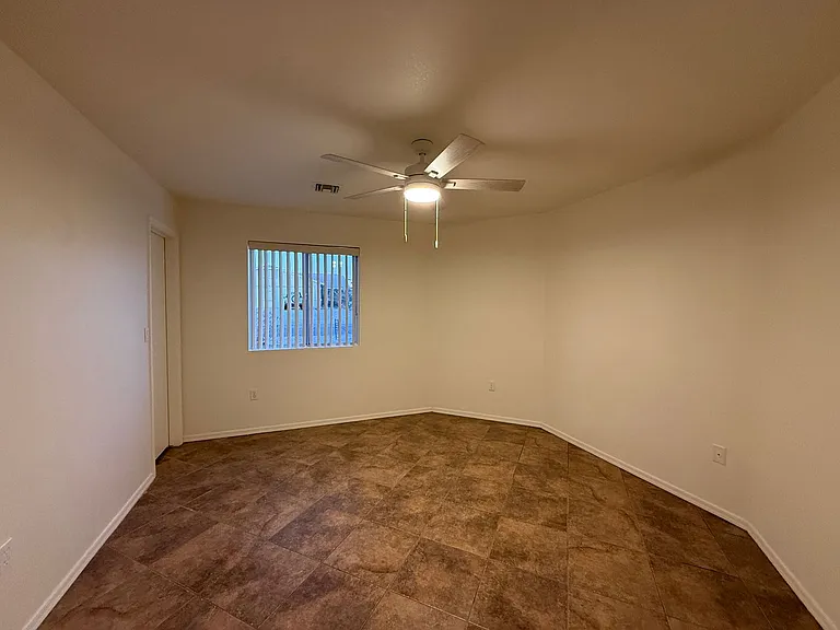 1331 Wapati Dr — Photo 10