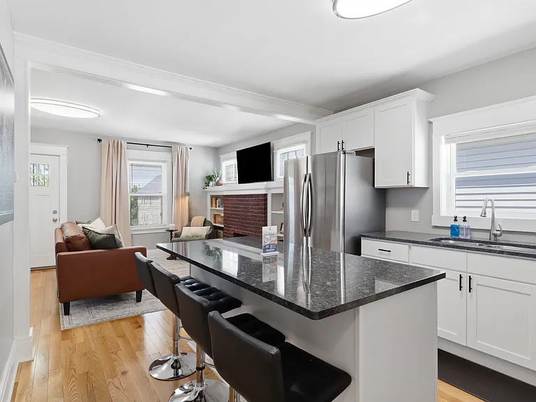 23 Norwalk Ave #2 — Photo 11