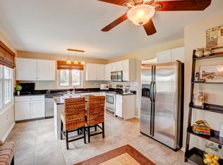 318 Misty Vale Dr, Middletown, DE 19709