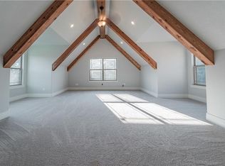 15125 Chestnut Farms Rd, Fayetteville, AR 72701