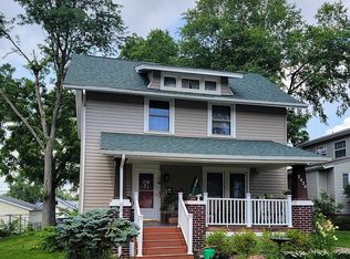 2426 B Ave NE, Cedar Rapids, IA 52402