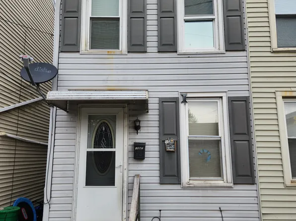 1347 Monument St, Lebanon, PA 17046