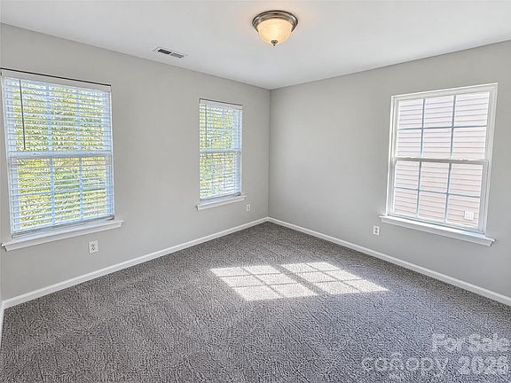 4th image of 2150 Minstrels Way