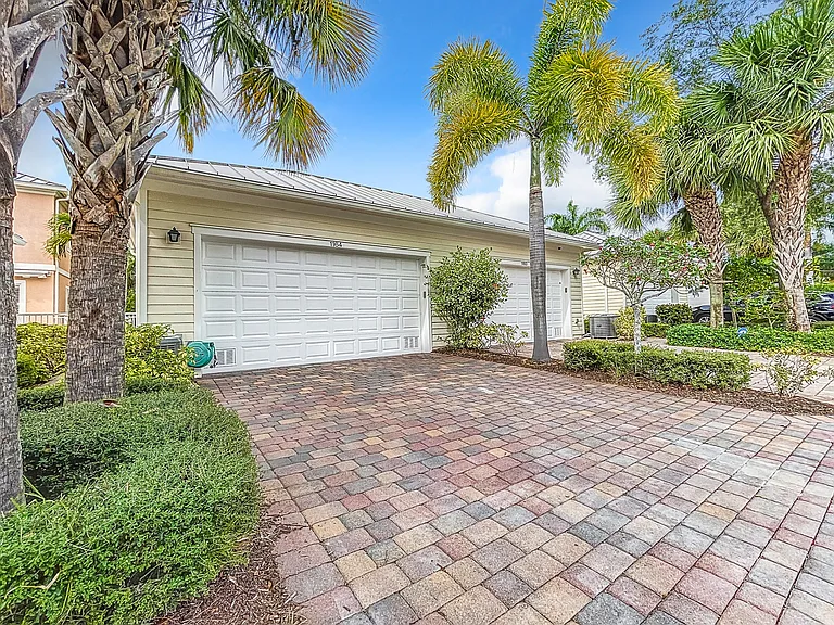 1164 Islamorada Dr — Photo 33