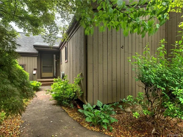 587 Arapaho Lane #A, Stratford, CT 06614