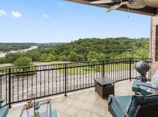 1207 Riverstone Dr BUILDING 7-1, Branson, MO 65616