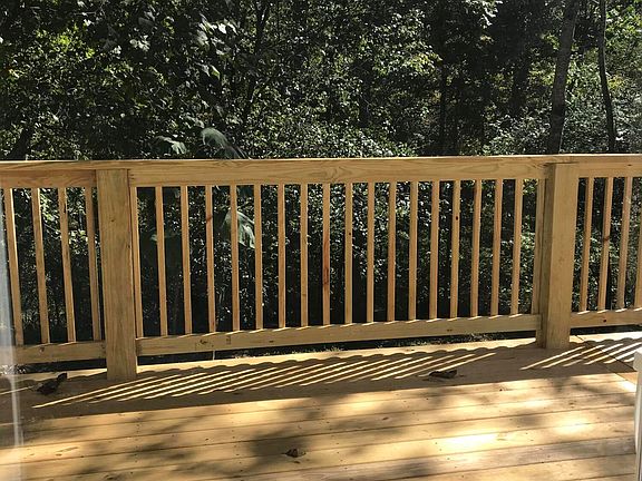 3rd image of 120 Overlook Dr