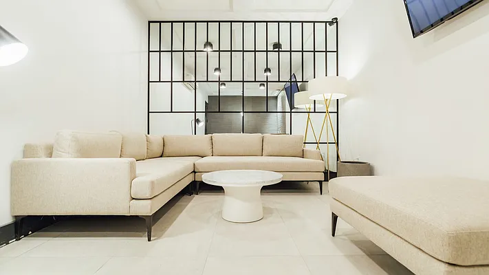 Rented by Nooklyn NYC LLC | media 61