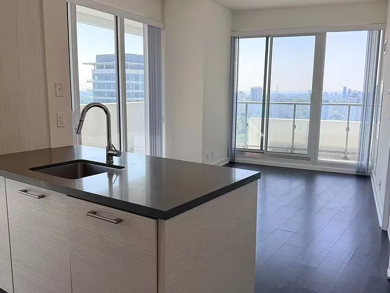 2221 Yonge St #2403 — Photo 3