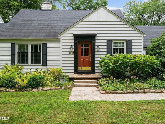 5th image of 4123 Forestlawn Rd