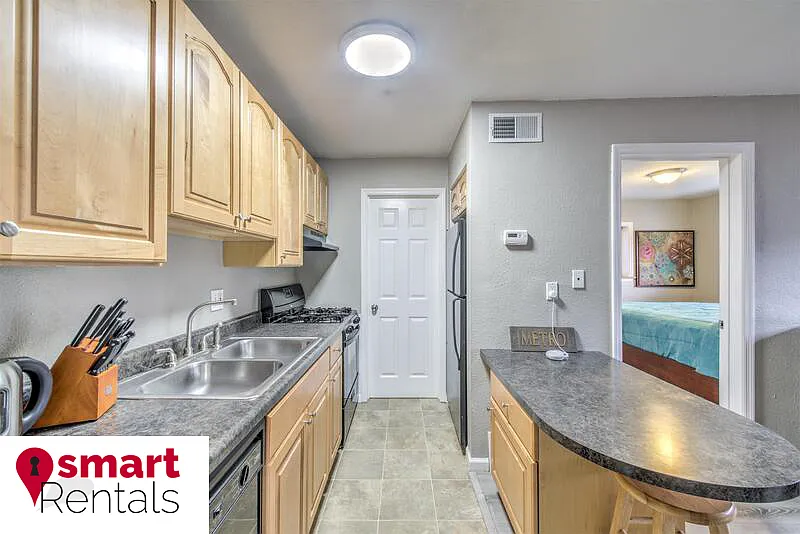1 bed, 1.0 bath, 550 sqft, $699 — Photo 3