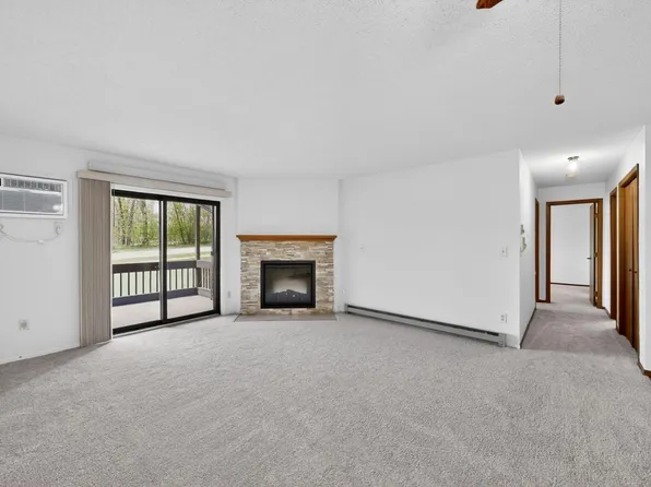 1825 Perlich Ave APT 106, Red Wing, MN 55066
