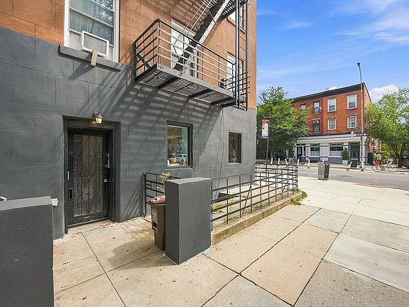 2nd image of 486 Court St